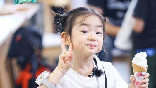 戚薇母亲爆料视频大全最新,揭秘明星家庭背后的真实故事